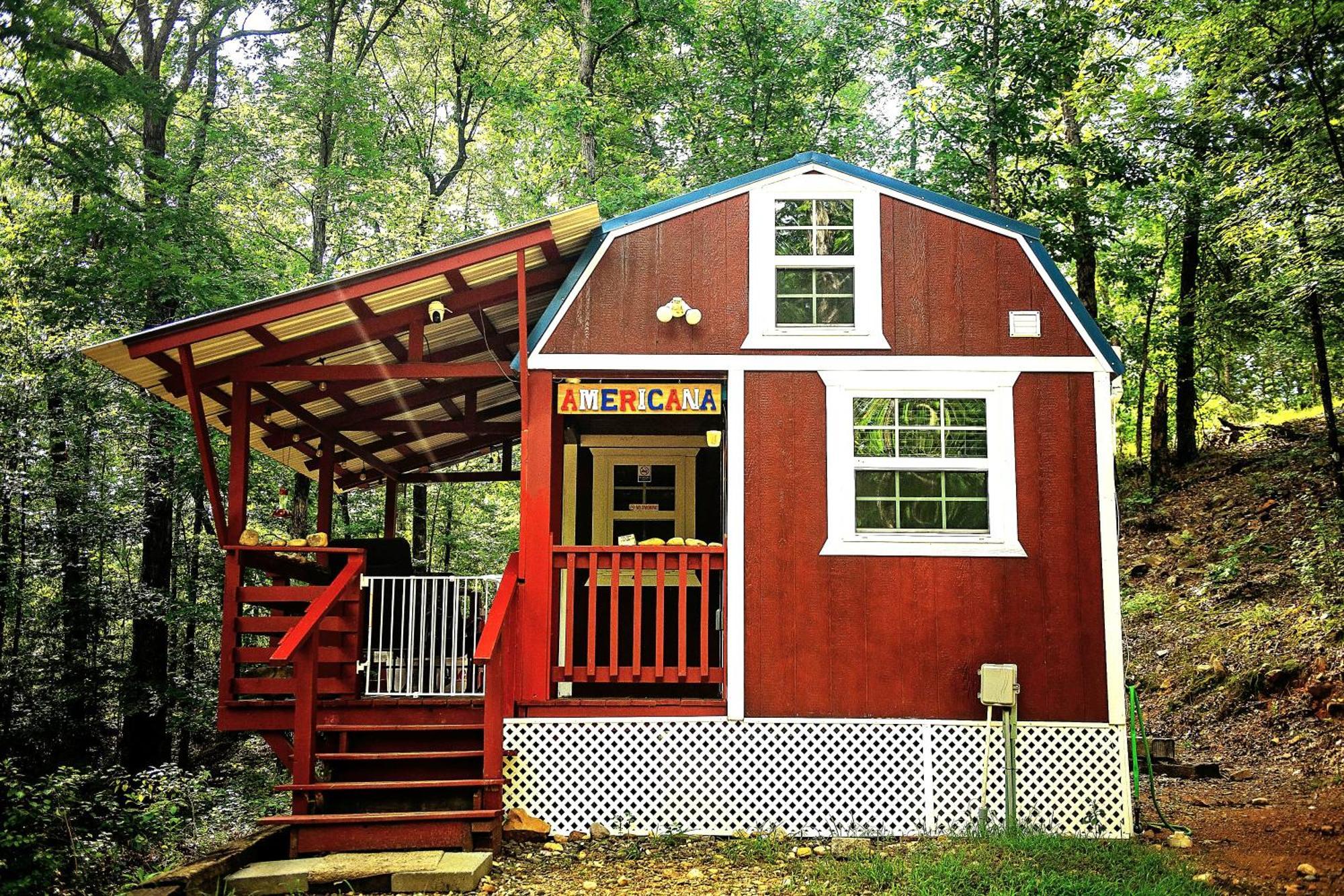 The Americana - Parker Creek Bend Cabins Мурфрисборо Экстерьер фото